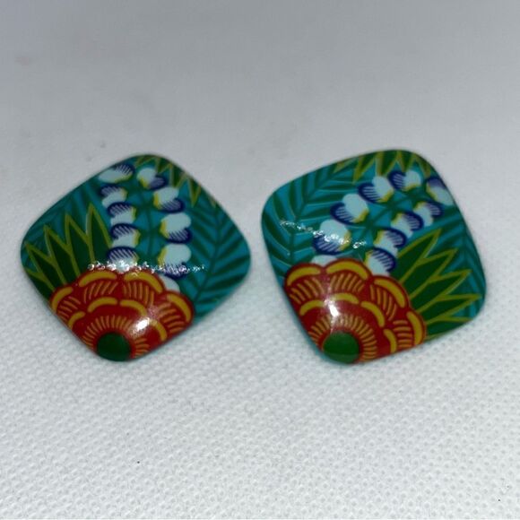 Avon Tropical Beauty Earrings Square Turquoise Plastic Clip On Earrings 1987 VTG - Picture 1 of 3